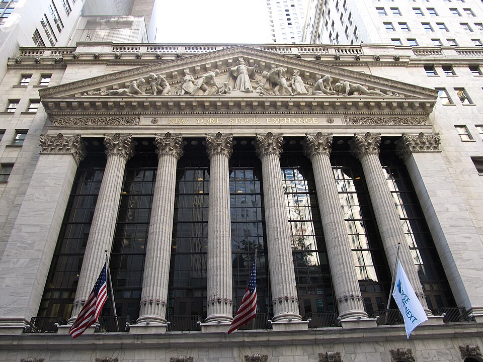 New York Stock Exchange exterior on Wall Street