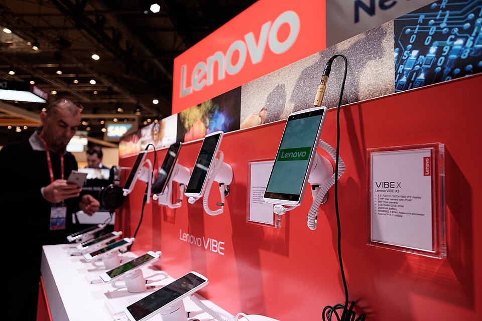 Lenovo showcase at Mobile World Congress 2016
